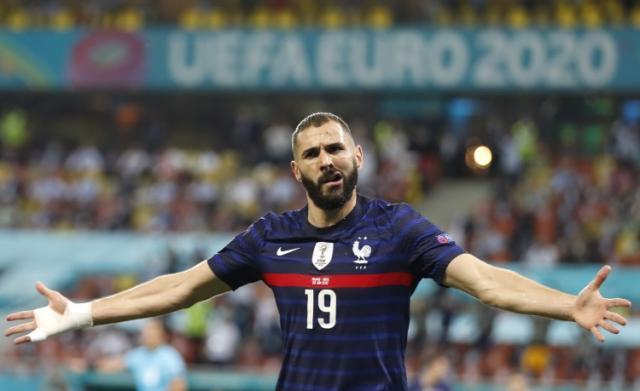 开云在线-【早报】法国召回本泽马，真是让他背锅的…