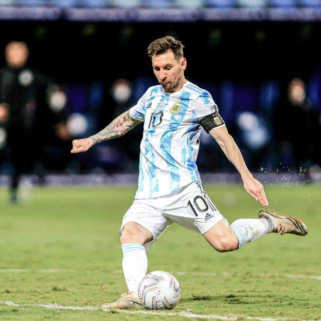 开云在线-【早报】法国召回本泽马，真是让他背锅的…