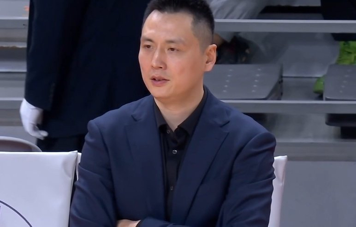 开云官网-50分狂胜四川稳居第一！卢伟：希望保持状态回到主场继续打漂亮的比赛|上海男篮|广东|四川队|四川男篮|袁堂文_新浪体育_新浪新闻